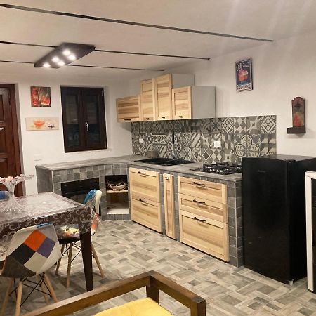 הוילה סנט'אופמיה א מיילה Casa Mupi מראה חיצוני תמונה