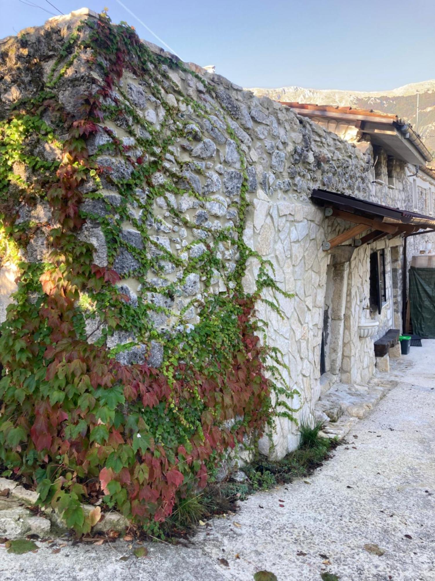 הוילה סנט'אופמיה א מיילה Casa Mupi מראה חיצוני תמונה
